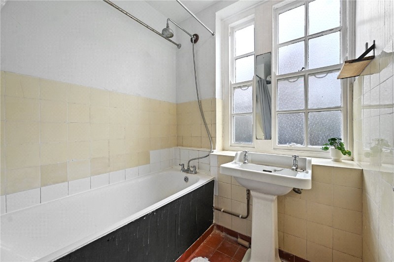 Holland Street, London, W8