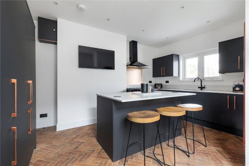 Fallsbrook Road, London, SW16