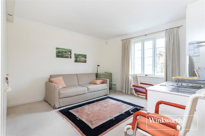 Voysey Close, Finchley, London, N3