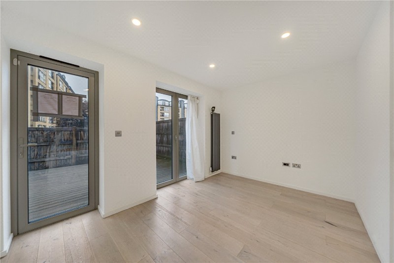 Rotherhithe Street, London, SE16