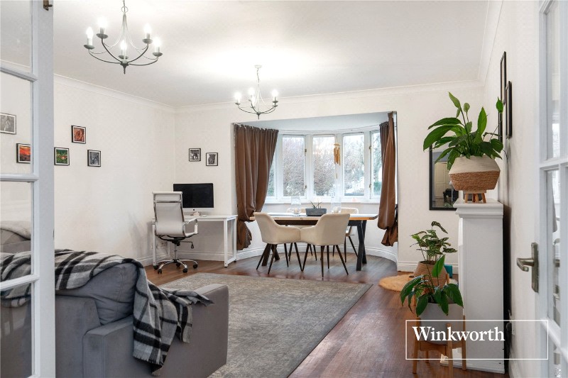 Hendon Lane, Finchley, London, N3