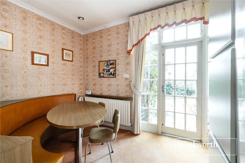 Hendon Lane, Finchley, London, N3