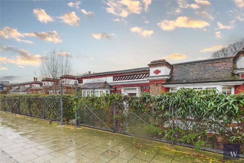 Hillside Road, London, SW2