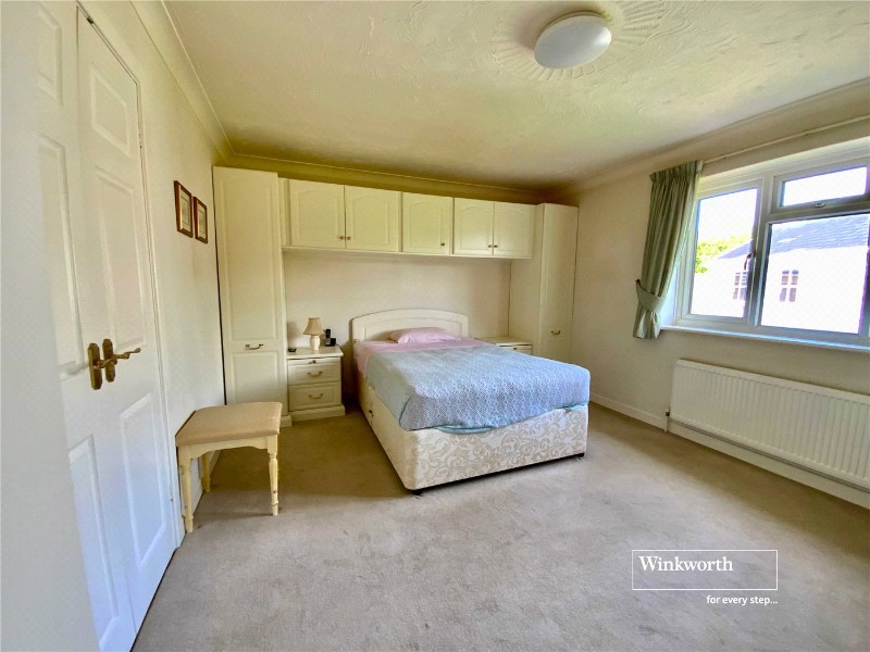 Bure Close, Friars Cliff, Christchurch, Dorset, BH23
