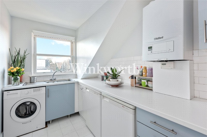 Adolphus Road, London, N4