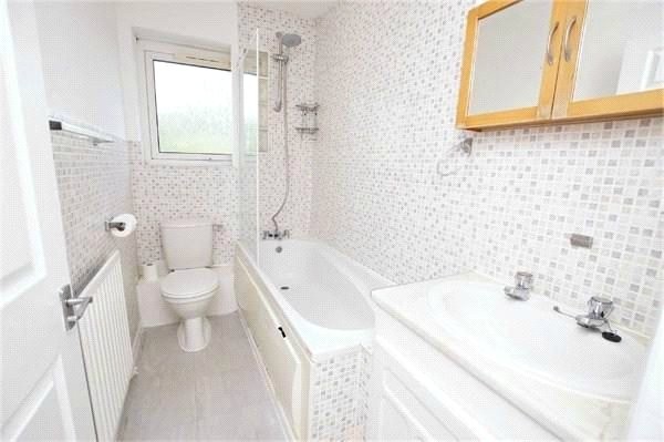 Worcester Drive, Rayleigh, Essex, SS6