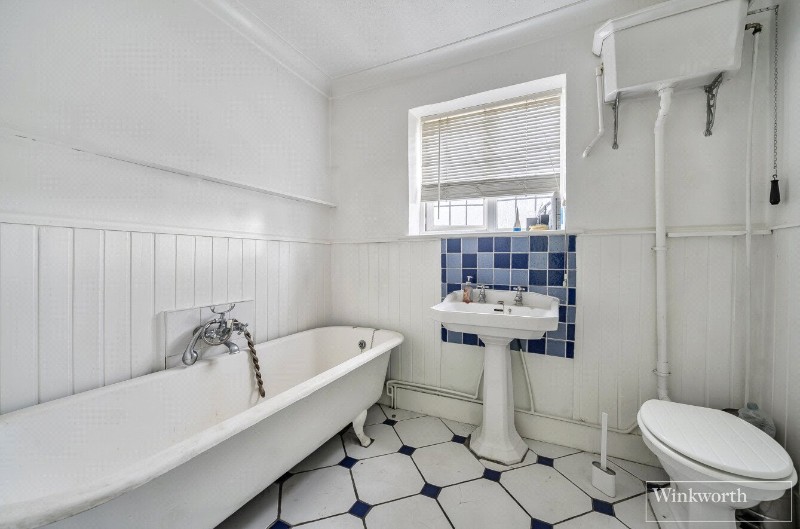 London Road, Sunningdale, Ascot, Berkshire, SL5