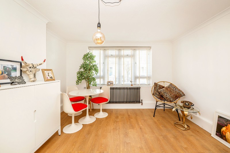 Blenheim Crescent, London, W11