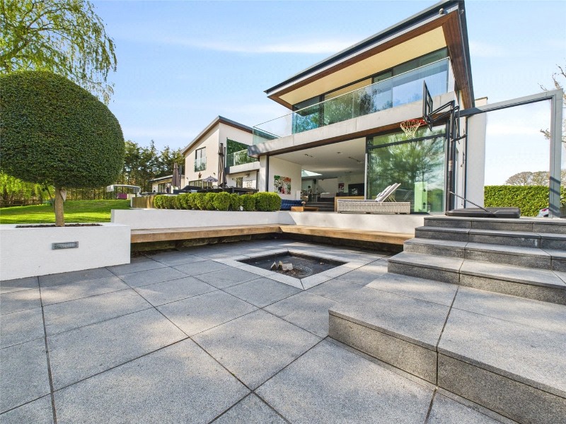 Ashford Hill Road, Headley, Thatcham, Hampshire, RG19