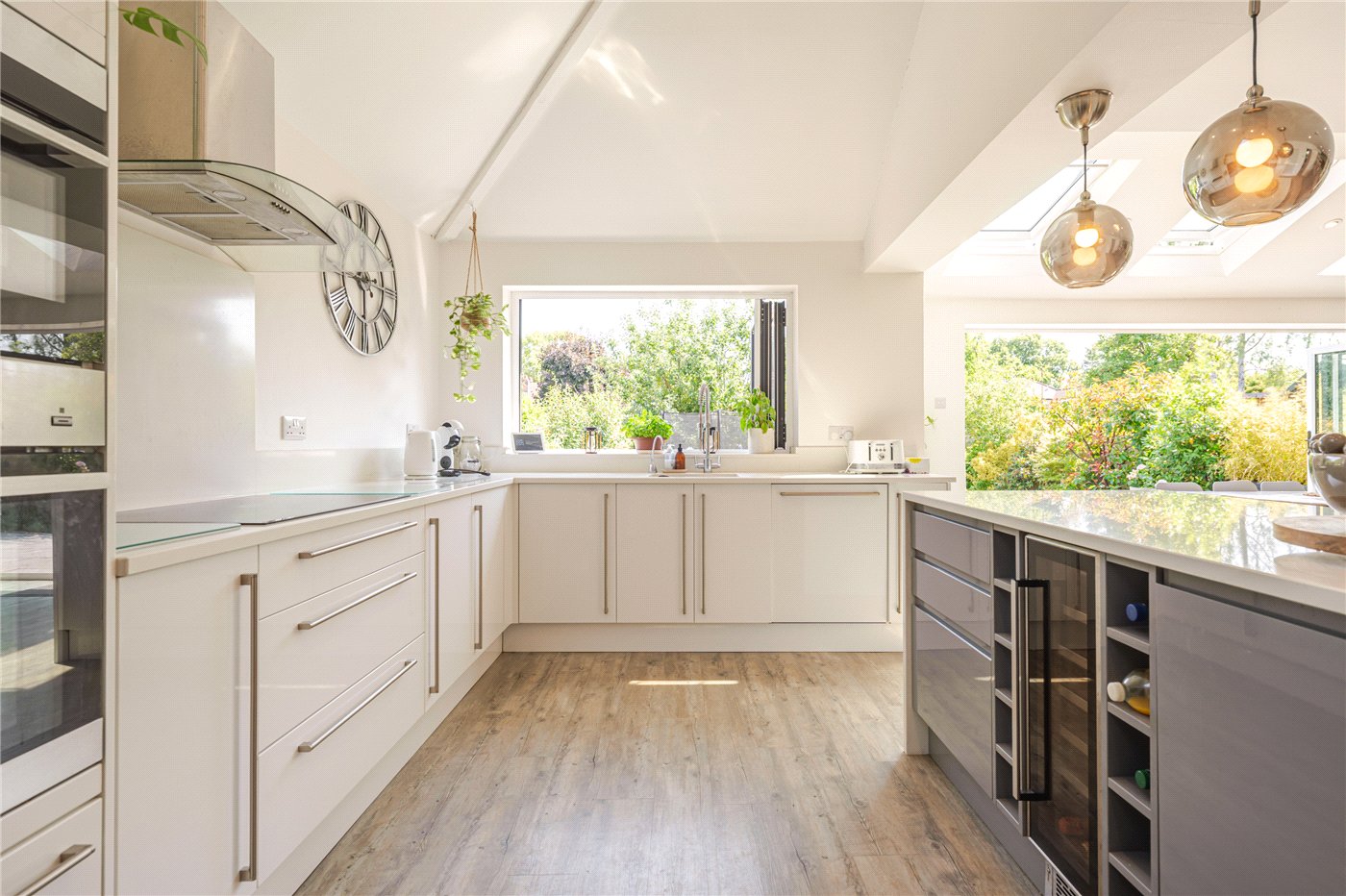 Kitchen To Front
