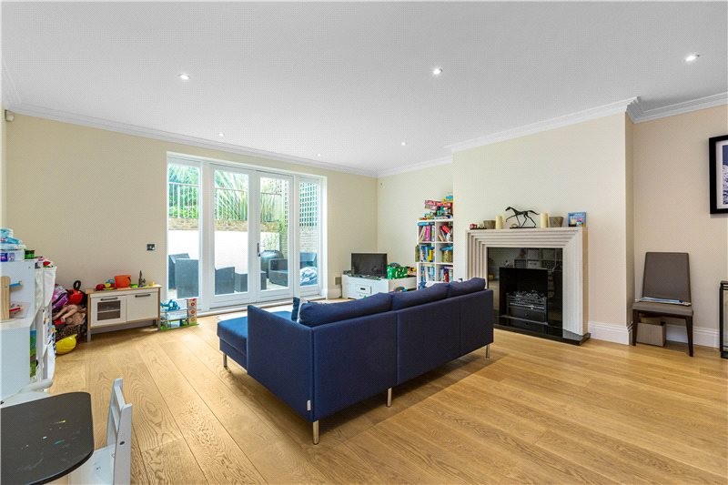 Lonsdale Road, Barnes, London, SW13