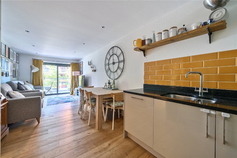 Kingman Way, Newbury, Berkshire, RG14