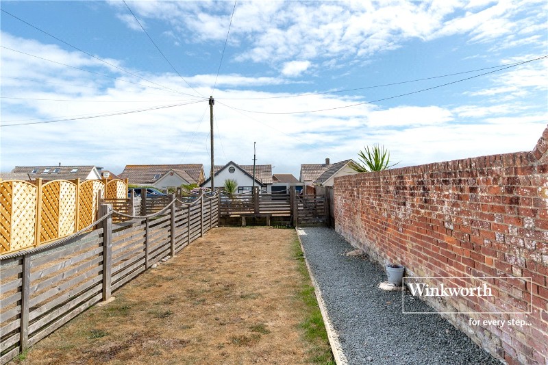 Ferry Road, Bournemouth, BH6