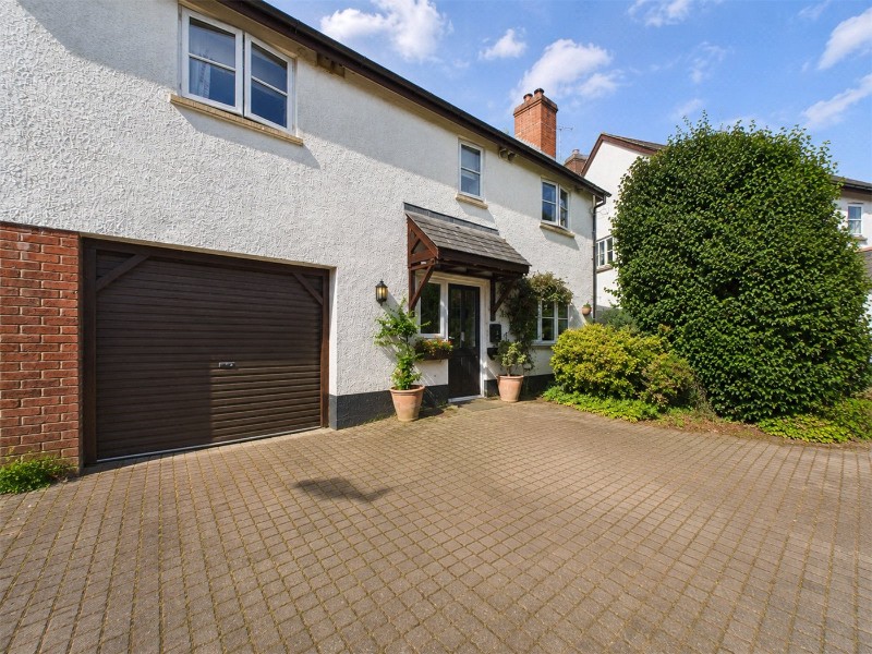 Eastwick Barton, Nomansland, Tiverton, Devon, EX16