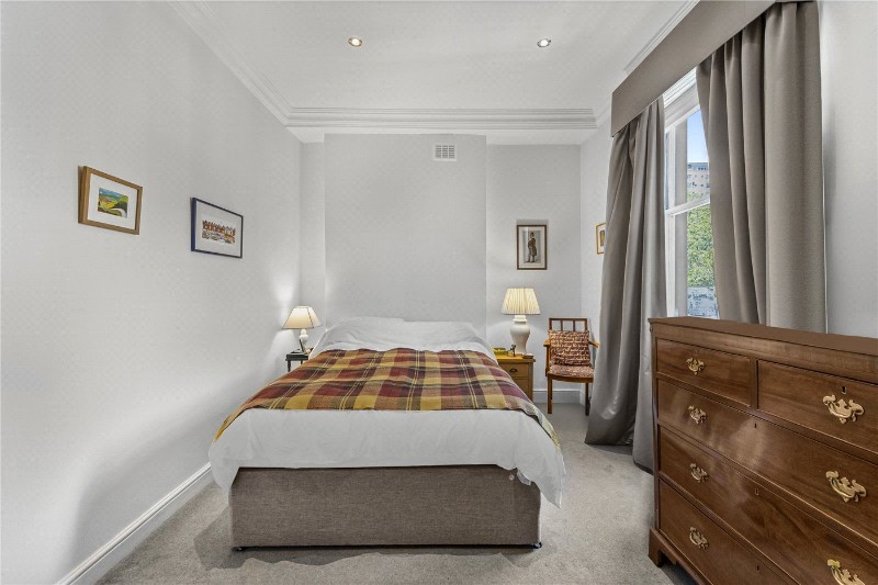 Randolph Avenue, London, W9