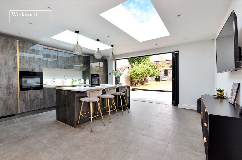 Worcester Park Road, Worcester Park, Surrey, KT4
