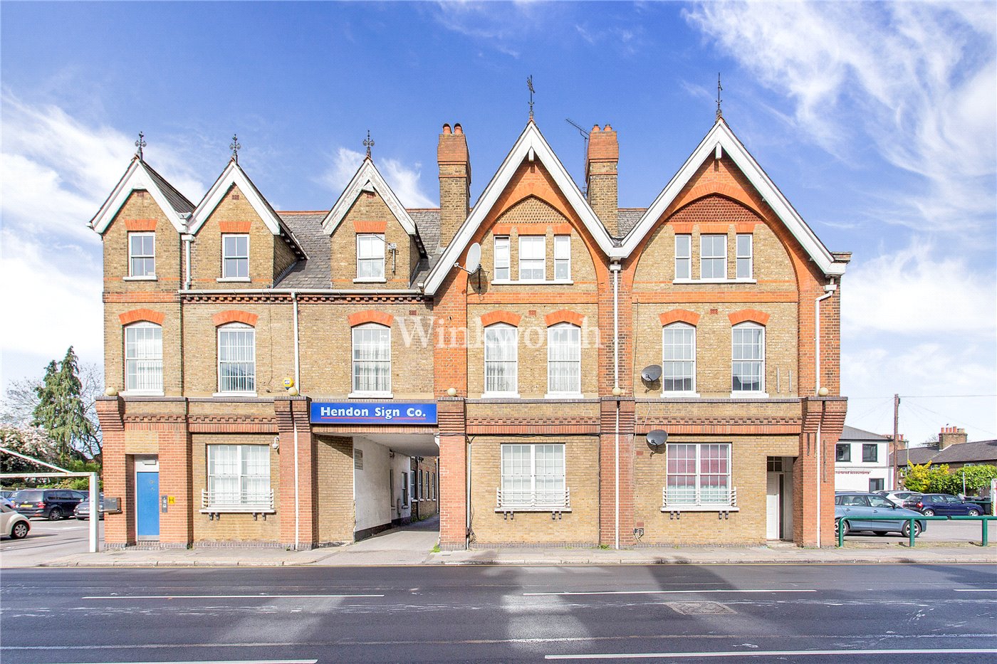 The Burroughs, London, NW4