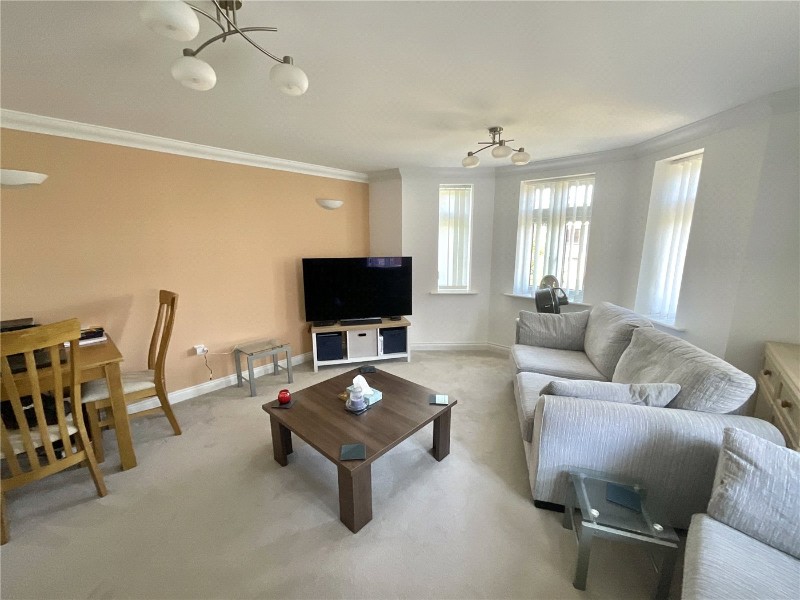 Stuart Road, Highcliffe, Christchurch, Dorset, BH23
