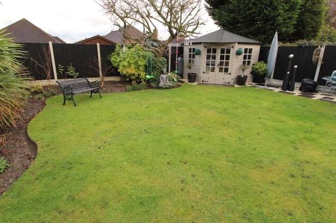 Woodside, Leigh-on-Sea, SS9
