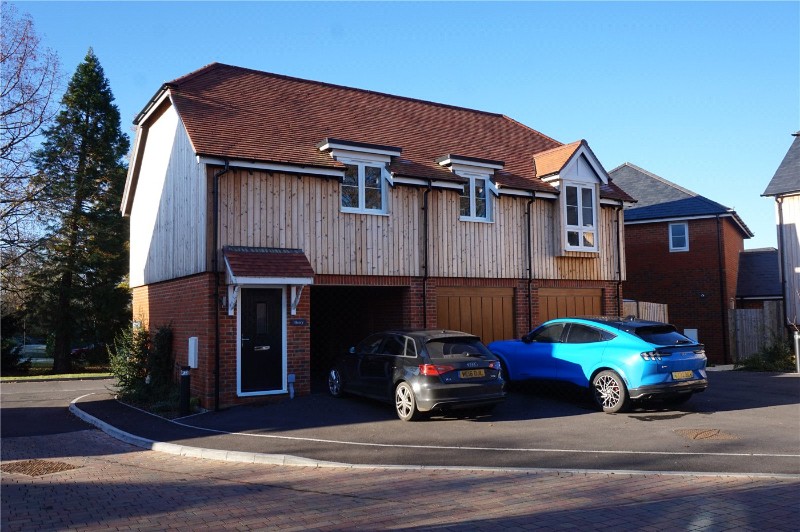 Maddison Court, Oxlease Meadows, Romsey, SO51