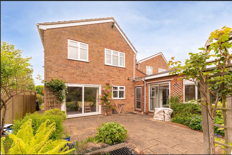 Antrobus Close, Hatton, Warwick, Warwickshire, CV35