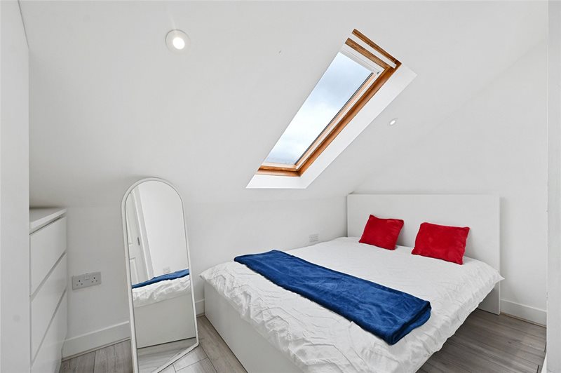 Frithville Gardens, Shepherds Bush, London, W12