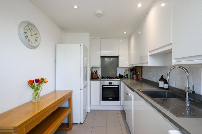 Grange Park, London, W5