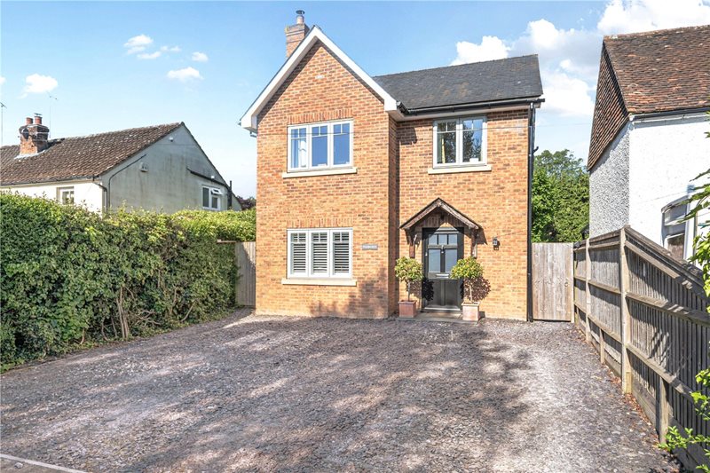 Back Lane, Bucks Horn Oak, Farnham, Hampshire, GU10