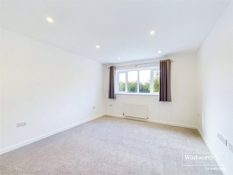 New Mill Road, Finchampstead, Wokingham, Berkshire, RG40