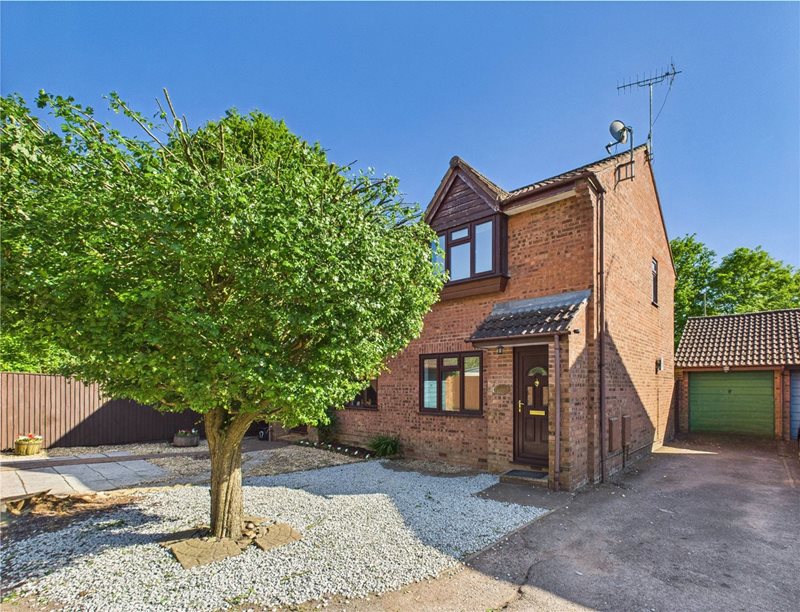 Foxglove Close, Tiverton, Devon, EX16
