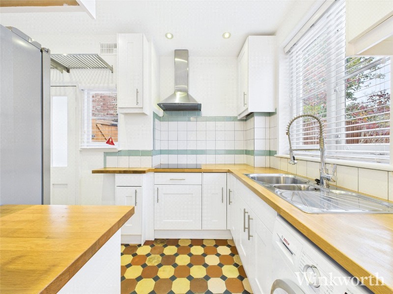 Fordhook Avenue, London, W5