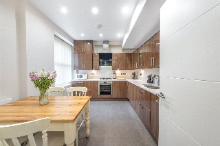 Ashworth Mansions, Elgin Avenue, London, W9