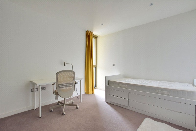 Pilot Walk, London, SE10