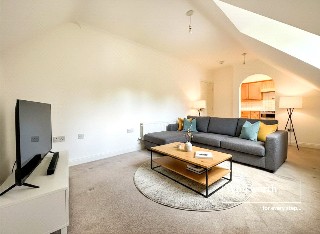 Whincroft Close, Ferndown, Dorset, BH22