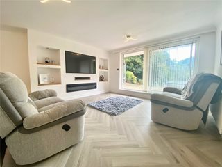 West Cliff Road, Bournemouth, BH4
