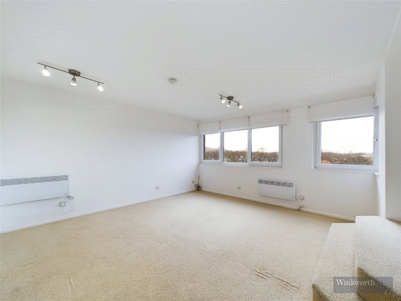 Brighton Road, Surbiton, KT6