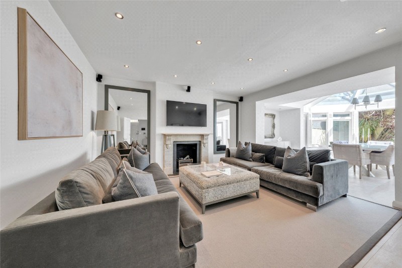 Blomfield Road, London, W9