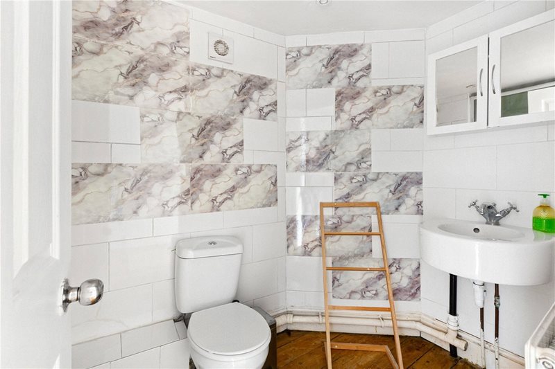 Sanford Terrace, London, N16