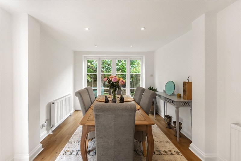 Broughton Road, London, SW6