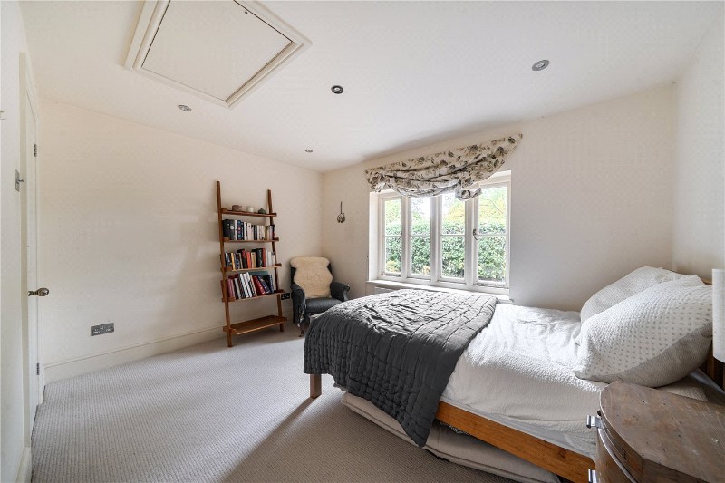 Boundstone Road, Rowledge, Farnham, Surrey, GU10