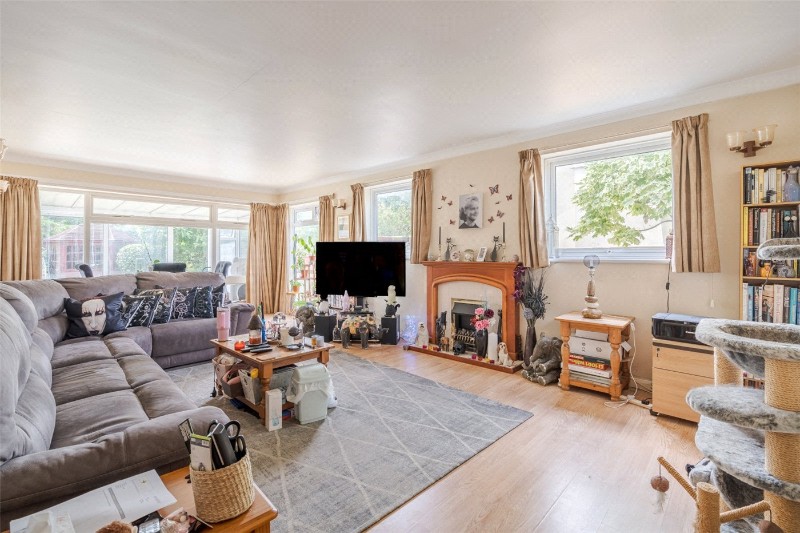 Violet Farm Close, Corfe Mullen, Wimborne, Dorset, BH21