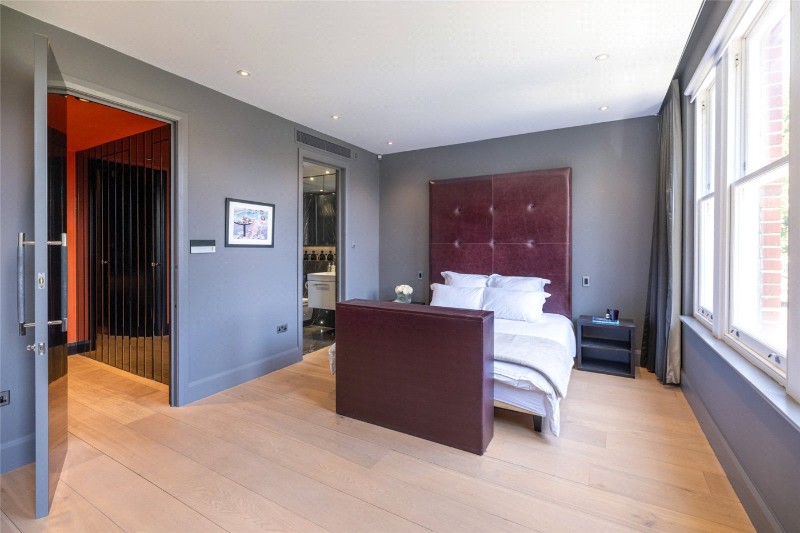 Elgin Avenue, London, W9
