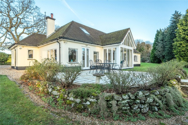 Old Kiln Close, Churt, Farnham, Surrey, GU10