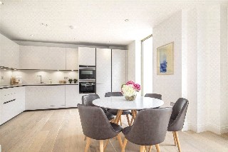 Keswick Road, London, SW15