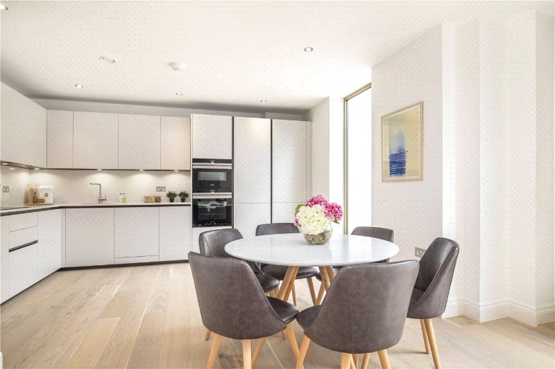 Keswick Road, London, SW15