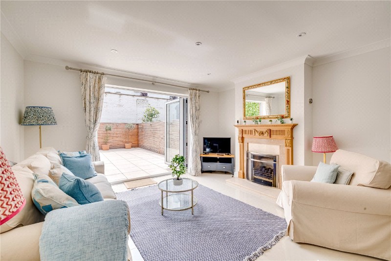 Hurlingham Square, Peterborough Road, London, SW6