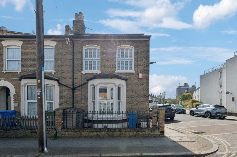 Lugard Road, London, SE15