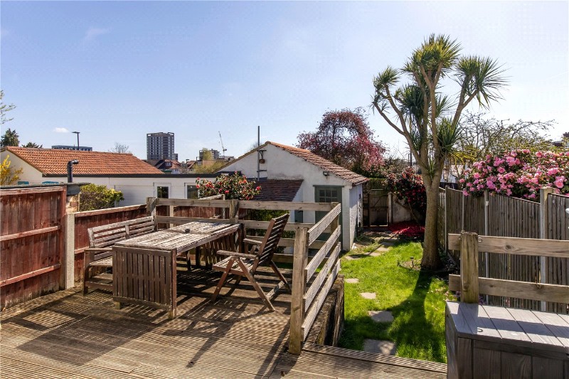 The Ridgeway, London, United Kingdom, W3