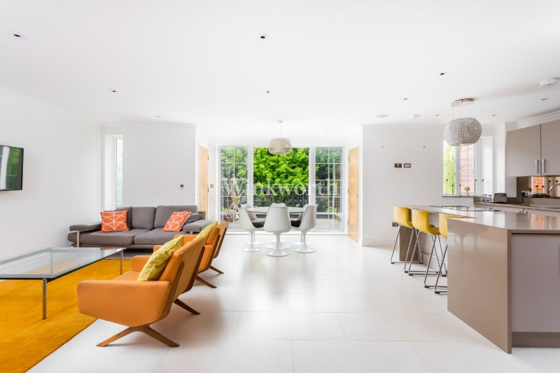 Bayview House, 20 Uplands Park Road, Enfield, EN2