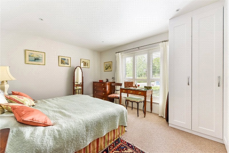 Farnham Road, Liss, Hampshire, GU33